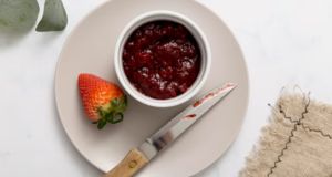 raspberry chipotle sauce